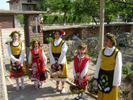 Лазарки - 2013г. - 01 - ОУ Граф Н. Игнатиев - Граф Игнатиево, Пловдив