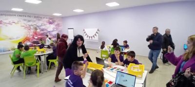 Откриване на училищна STEM среда и високотехнологични оборудвани и свързани класни стаи (ВОСКС) - ОУ Граф Н. Игнатиев - Граф Игнатиево, Пловдив